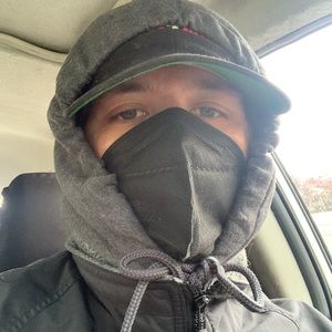 Meet your Posher, Jonathan